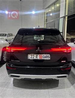 ميتسوبيشي اوتلاندر